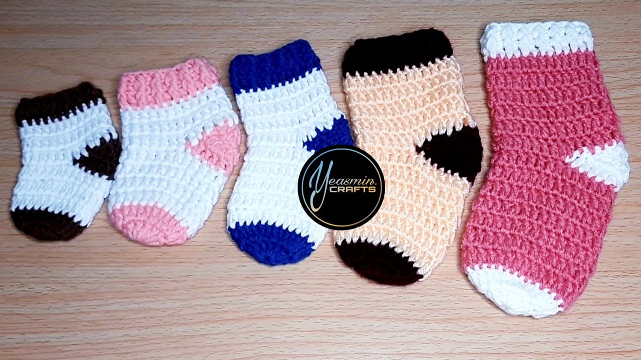 কুশিকাটার কাজ//কুশির মোজা তৈরি বেবিদের জন্য//How to make crochet socks .