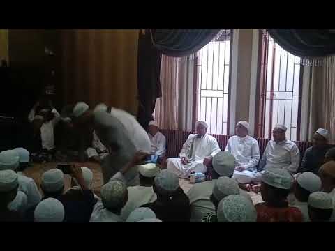 pull tariyan marawis anak santri/pondok ,bersama guru habib nagib syeck abu bakar bin salim.