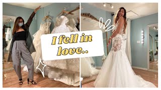 Trying on wedding dresses in McAllen, Texas - Sposa Mia screenshot 3