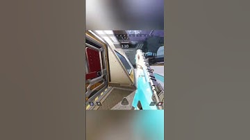 Bunny hop enemies drop | #apexlegends #apex #wattasticc #wattsonclips