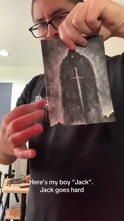 Day 18. “Jack” 2022 🗡️ #darkart #art #viralvideo #alt #painting #acrylicpainting