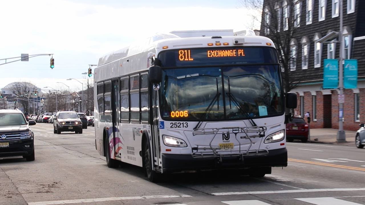 New Jersey Transit: 2025 New Flyer XD40 #25213 on the 81L at