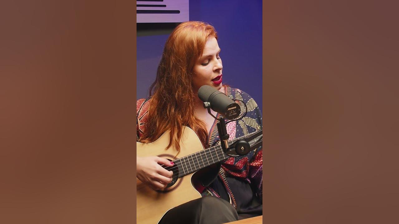 Gigantesca - Mariana Volker. #musicabrasileira #músicapopularbrasileira #vozeviolão