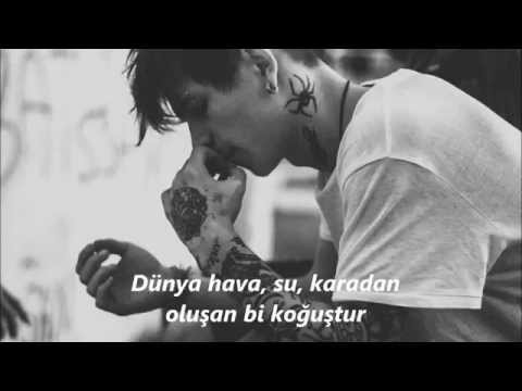 Amiral - Ne İsterki Benden [Sözleriyle]