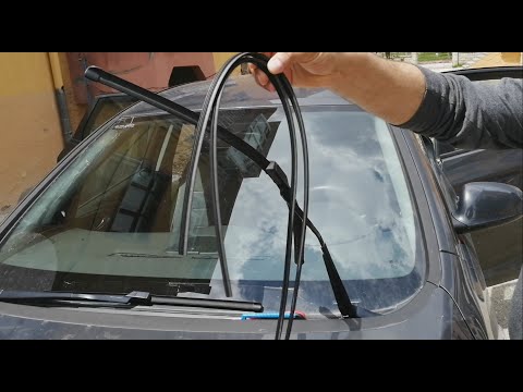 Video: 2004 Nissan Murano'da arka silecek lastiğini nasıl değiştirirsiniz?