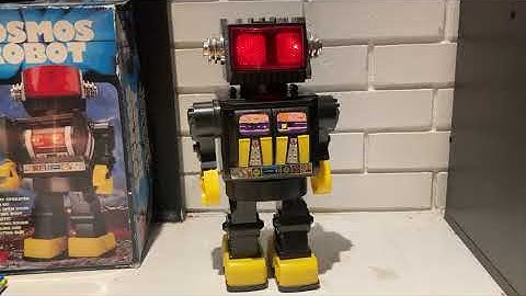 1980s Kamco Cosmos Robot