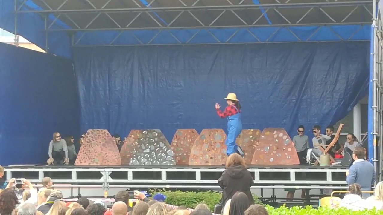 Školní akademie Hostivice 22.6.2018 - třída 4. A