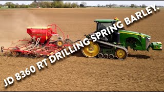 4Kᵁᴴᴰ April 2024: John Deere 8360 RT pulling a Väderstad Rapid A600S 6m drill in Mickfield, Suffolk