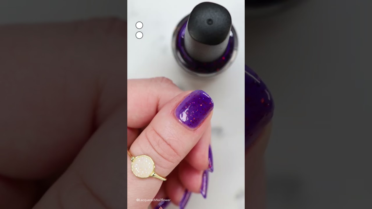 💅 Swatching The Flayer of Minds by Apocalypse Polish 