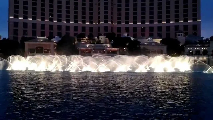 Bellagio Fountains - Las Vegas - HD (God Bless The USA)