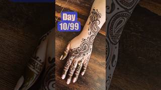 Day 10 of 99 henna design - grandma’s style with krunal tailor design to create this #hennastyles