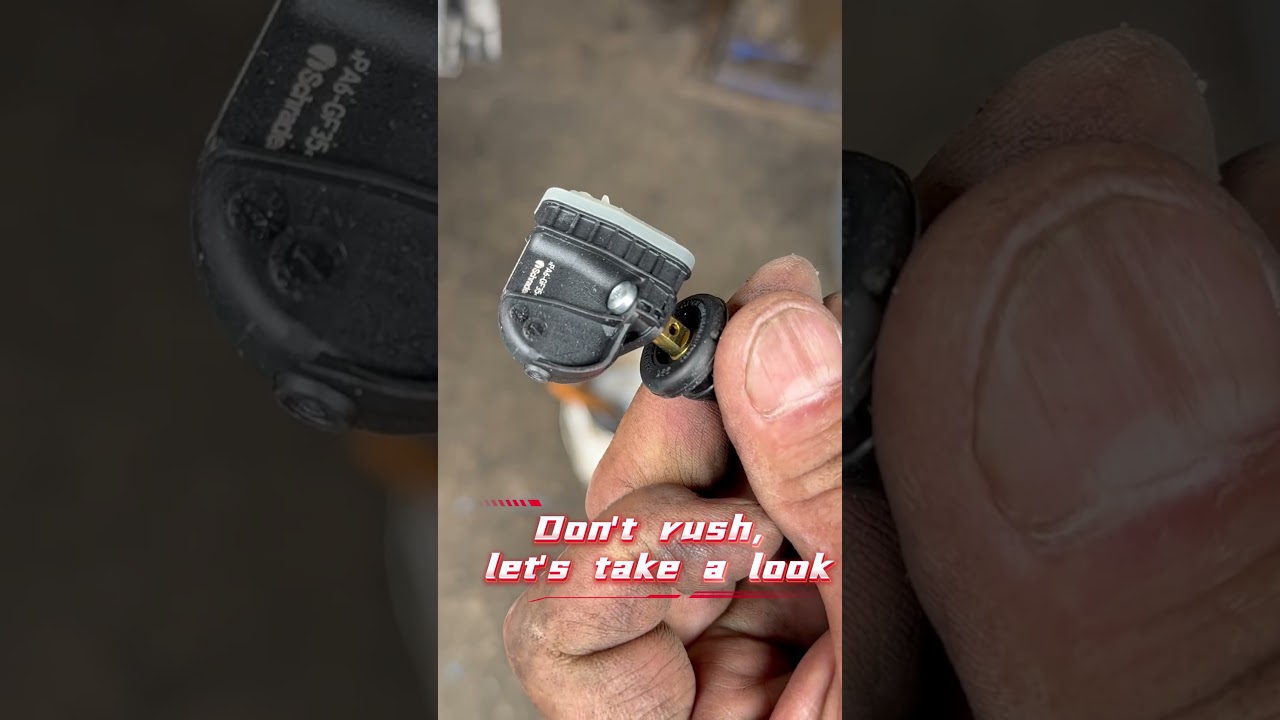To fix the issue, replace the sensor with an auto-matching TPMS sensor 