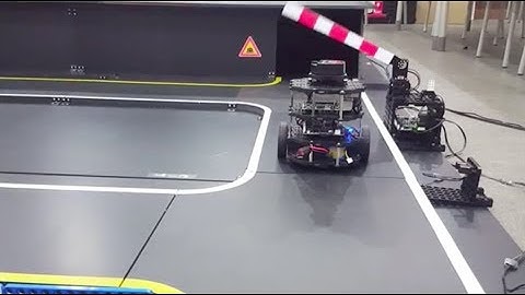 TurtleBot3 AutoRace TestDrive 2017 (RBIZ @ RobotWorld)