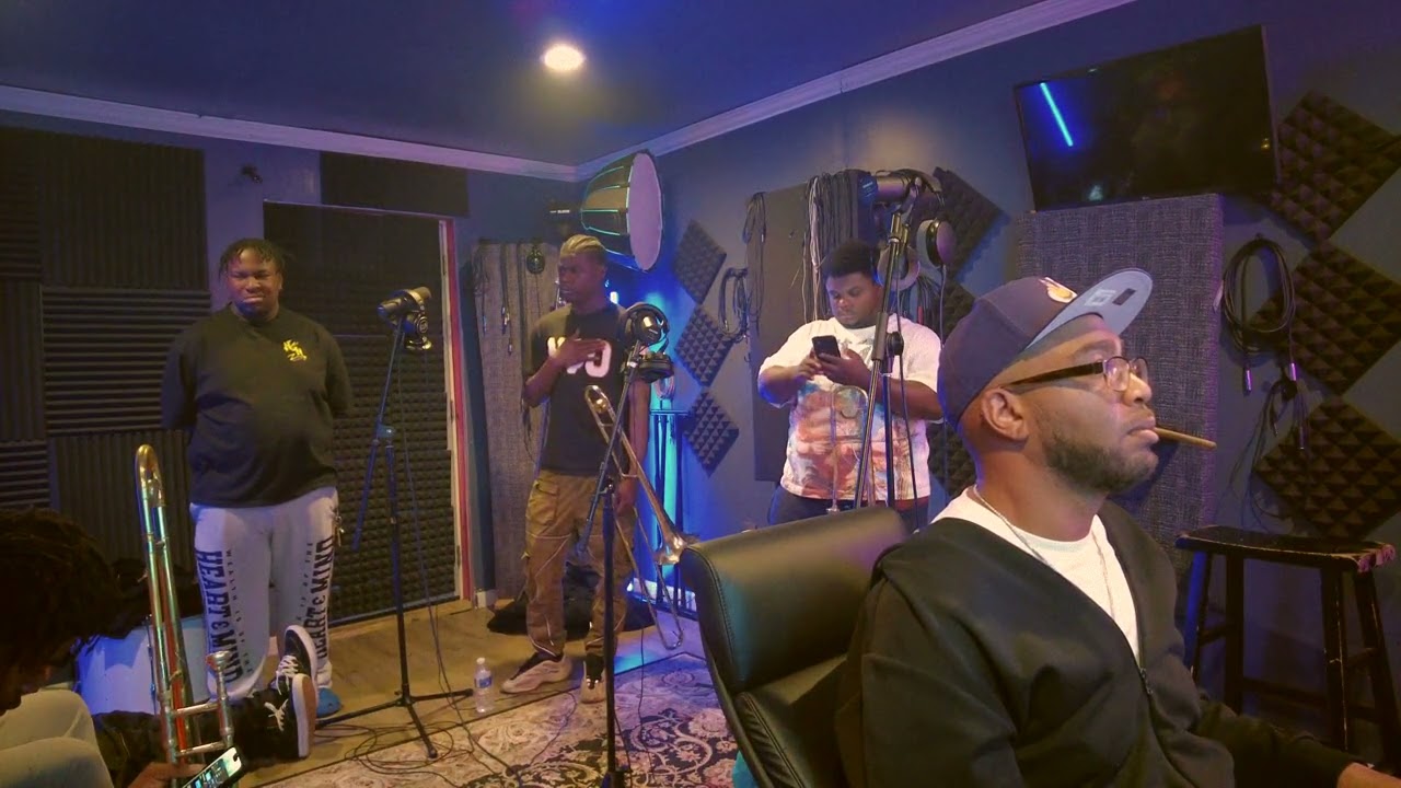 🎬 Behind the Scenes at MusicBox Recording Studio 🎶