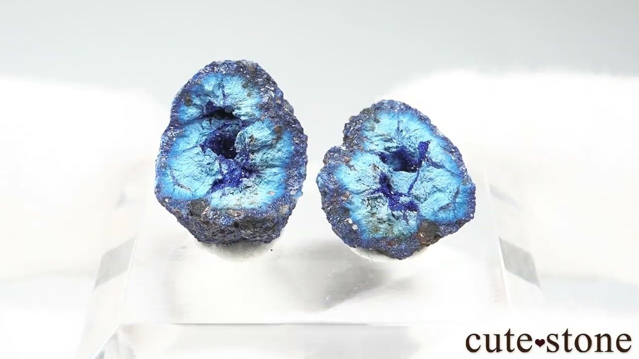 アメリカ アリゾナ州 Blue Ball Mine産 アズライトの原石（ペア） No.2