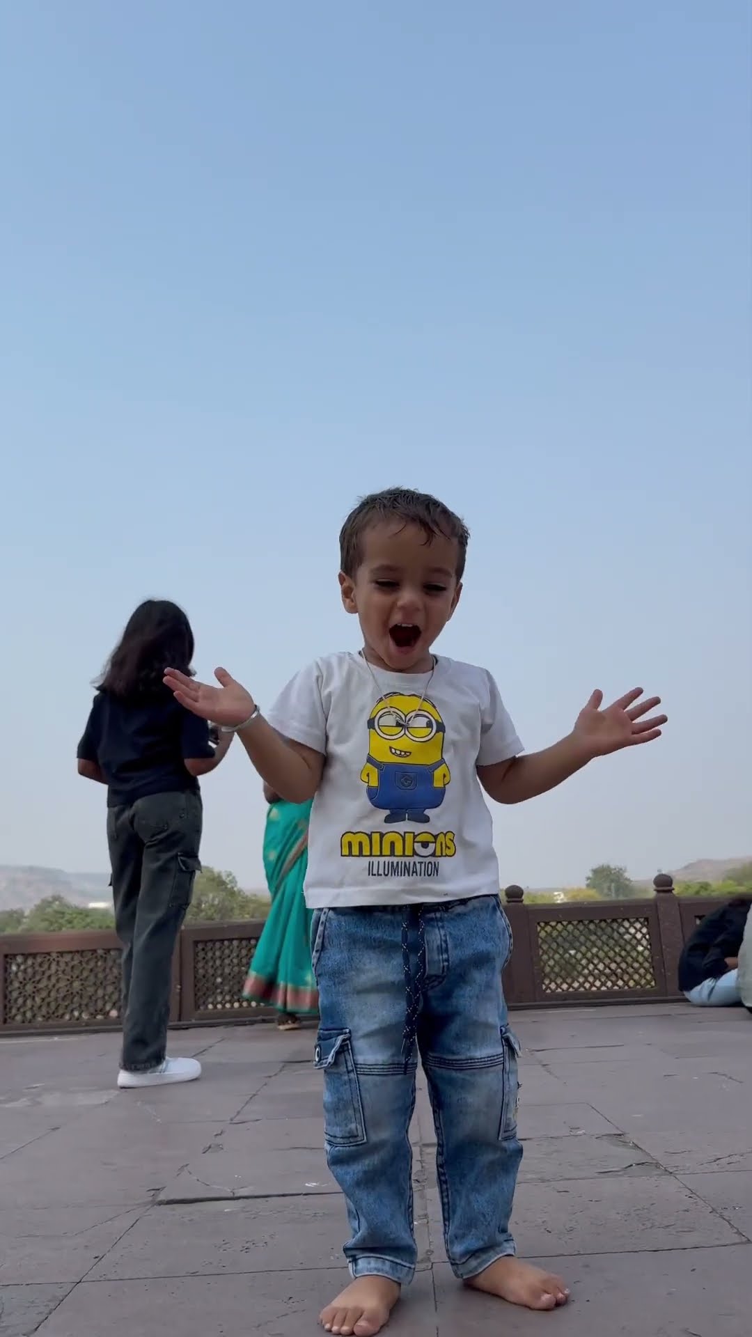 Duggu ne ki apne bhai ki help ?? #shorts #help