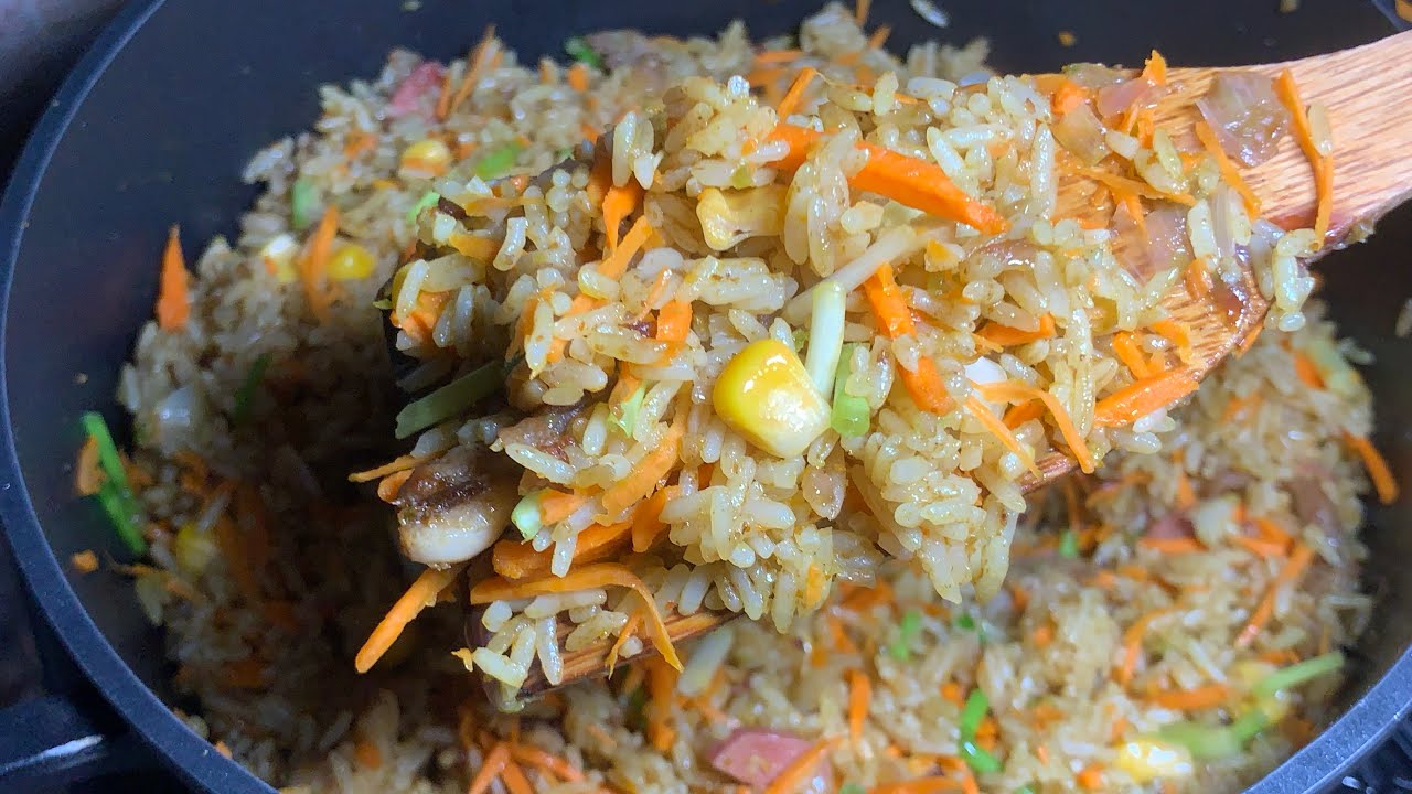Chicken Fried Rice. Authentic Ghana 🇬🇭 Fried Rice. Vegetable Fried Rice ...