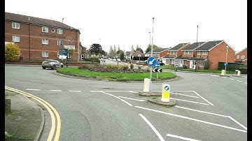 Mastering the Tile Cross Roundabout on Garretts Green Test Route - A Guide to HGV Maneuvering