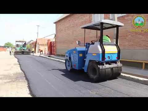 с.Мескер-Юрт продолжаются работы по укладке асфальта на центральной улице