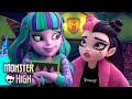 Draculaura invites twyla to the creepover party  monster high
