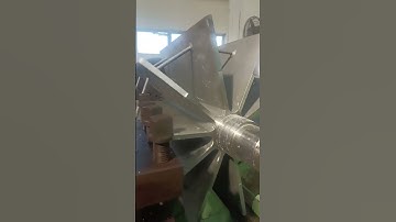 How to cut the blower rotor face on a manual lathe machine#how #machine#cnc#august2018 #viralshorts
