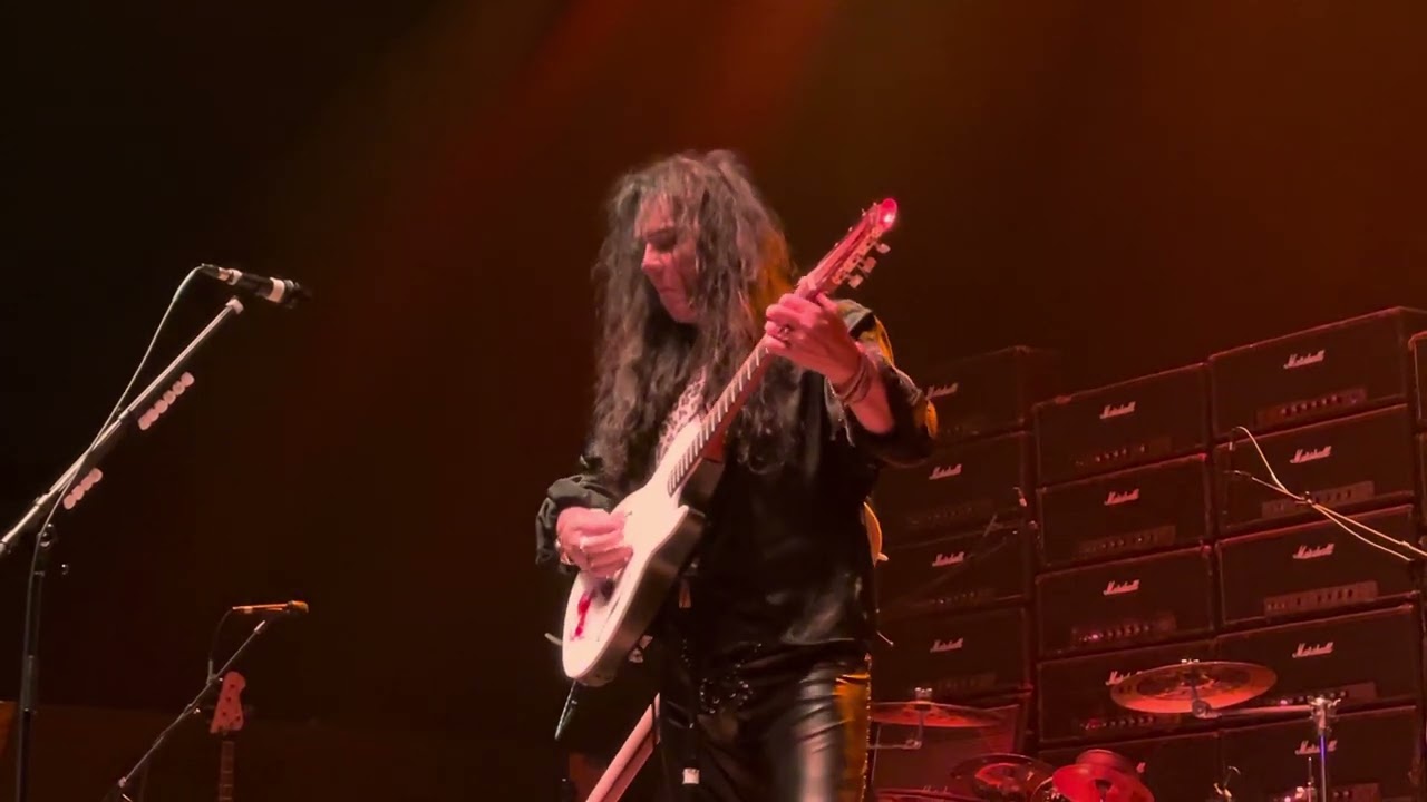 maxresdefault.jpg?sqp=-