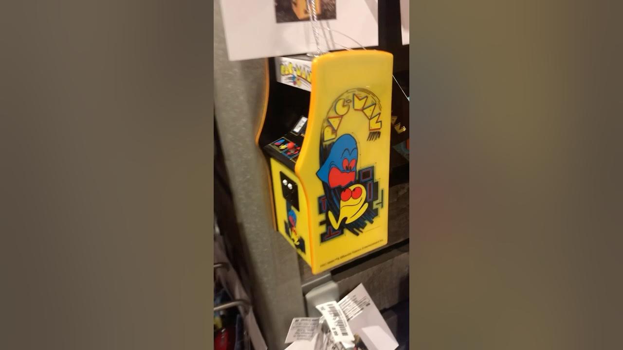 Totally cool retro 80’s Christmas Ornaments at Cracker Barrel !! YouTube