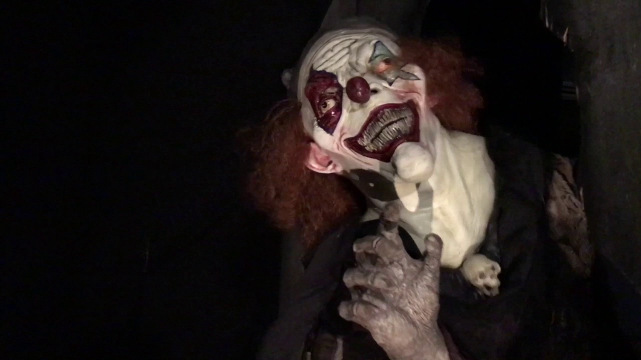 CPO1021 Clown Pop Out PoisonProps.com