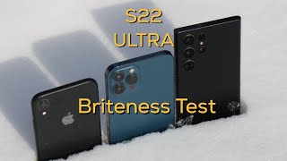 Samsung S22 Ultra Screen Brightness Test in Comparison with iPhone 12 Pro Max and Xr