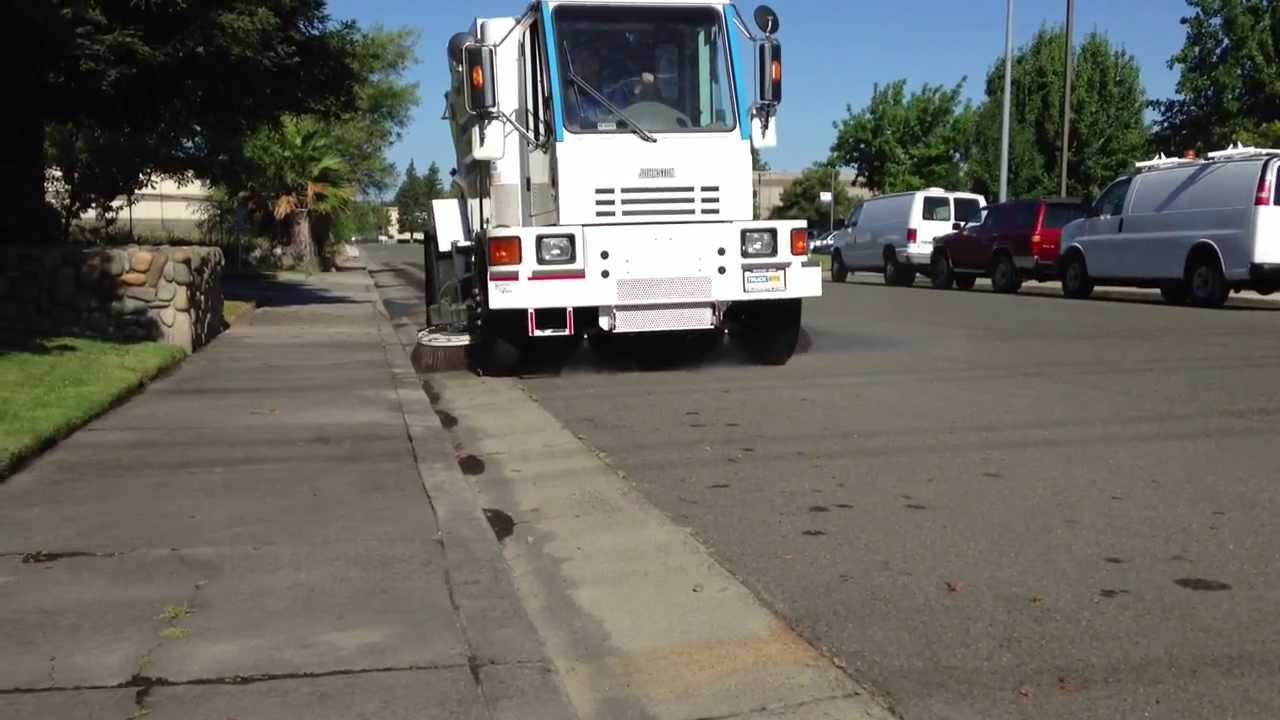 2001 Johnston 4000 Mechanical Broom Street Sweeper for sale