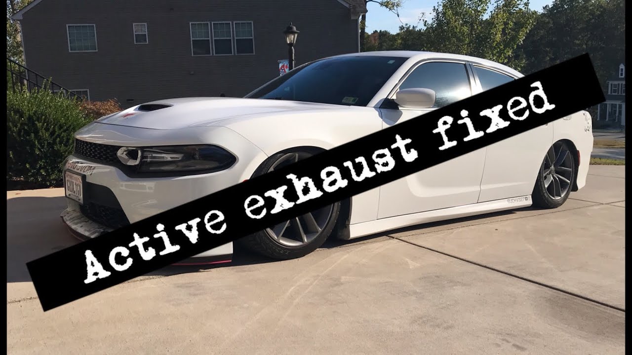Fixed active exhaust 2016 Dodge Charger Scat Pack - YouTube