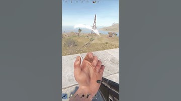 Rust KAPIMA DAYANAN DÜŞMANLARI İNDİRİYORUM #short #shorts #games #gaming #oyun #rust #rustshorts