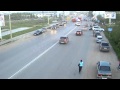 Una SUV Colisiona Contra Una Van en Rusia 