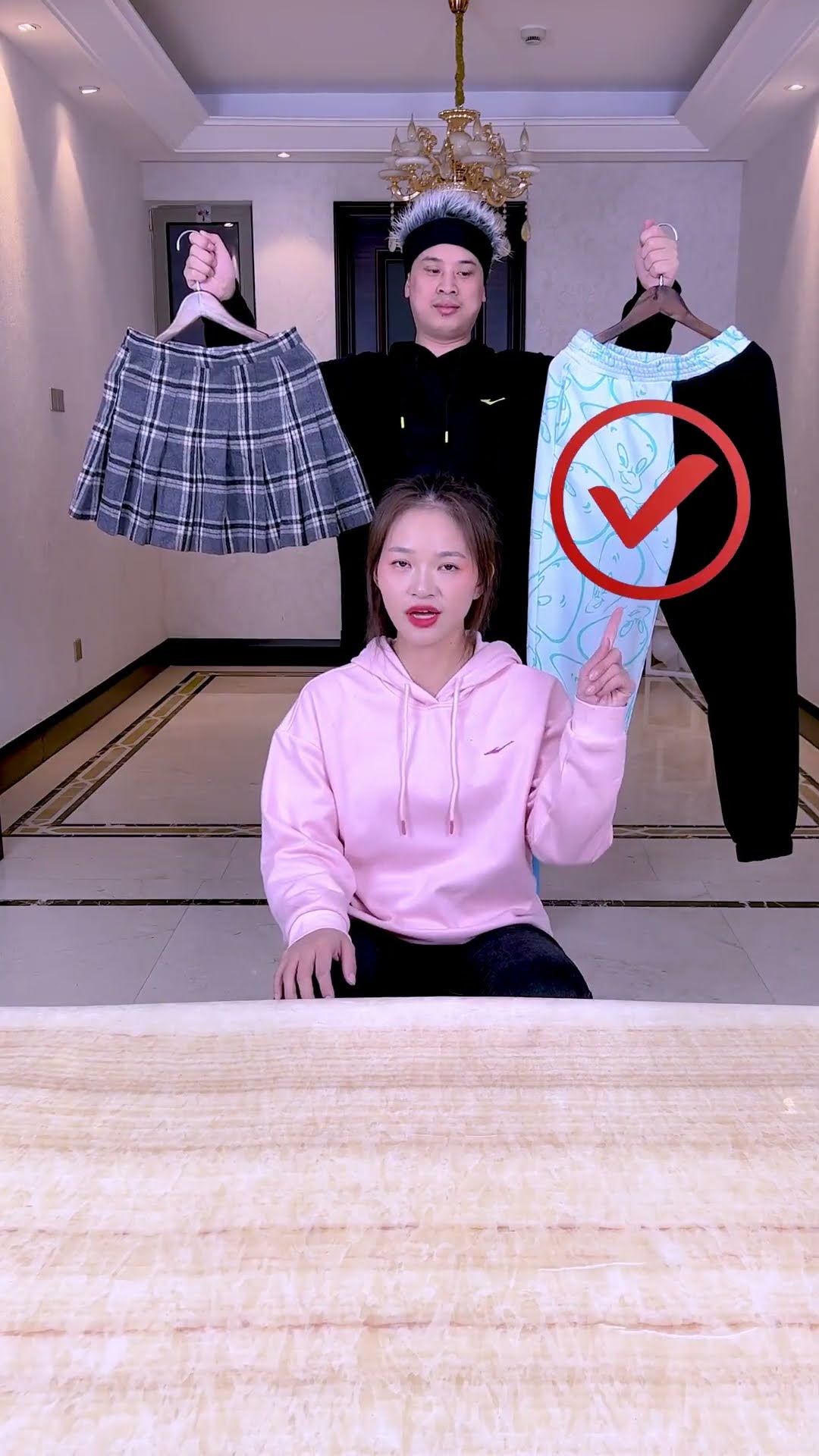 Left Or Right! Blind Selection Outfit Challenge ~ Who Looks Best?#Funnyfamily#Partygames#Shorts