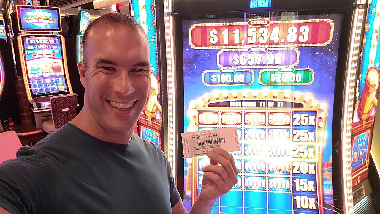 Playing This Slot SAVED My Session at Sahara Casino Las Vegas - YouTube