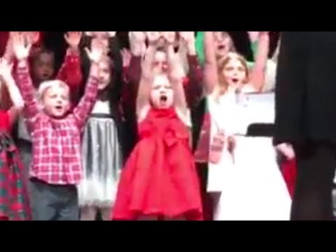 8-Year-Old Steals the Show During School Christmas Concert