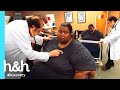 Mujer de 329 kilos es hospitalizada tras su primera consulta médica | Kilos Mortales | Discovery H&H