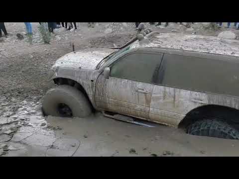 The white Lion - Toyota Land Cruiser - Extreme Mudding 💪