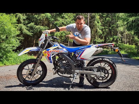 Video: Welche Geschwindigkeit fährt ein 50ccm Moped?