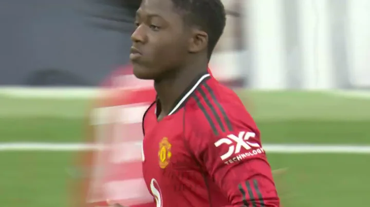 Kobbie Mainoo Played for 35 Minutes in the Manchester Derby 2025