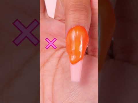 Video: Revisión de esmalte de uñas Chanel Diwali, NOTD