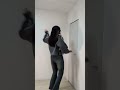 デニムがパツパツ、、、??