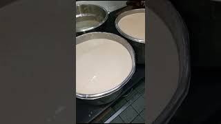 How its made/Baked/Raw and uncut/Easy to bake/Waffles and Pancakes.