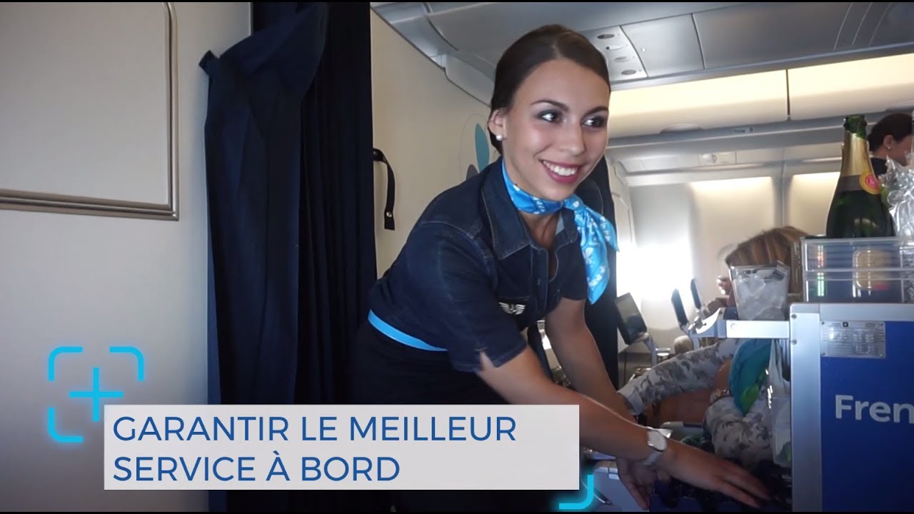 French Bee Le Personnel De Bord Avec Carole Votre Reporter Episode 3 Youtube