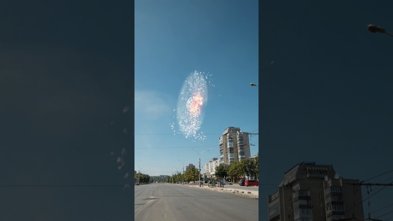 O vídeo de uma enorme Lua cruzando o céu é uma criação feita em