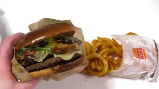 King's Emmentaler Double and curly Fries