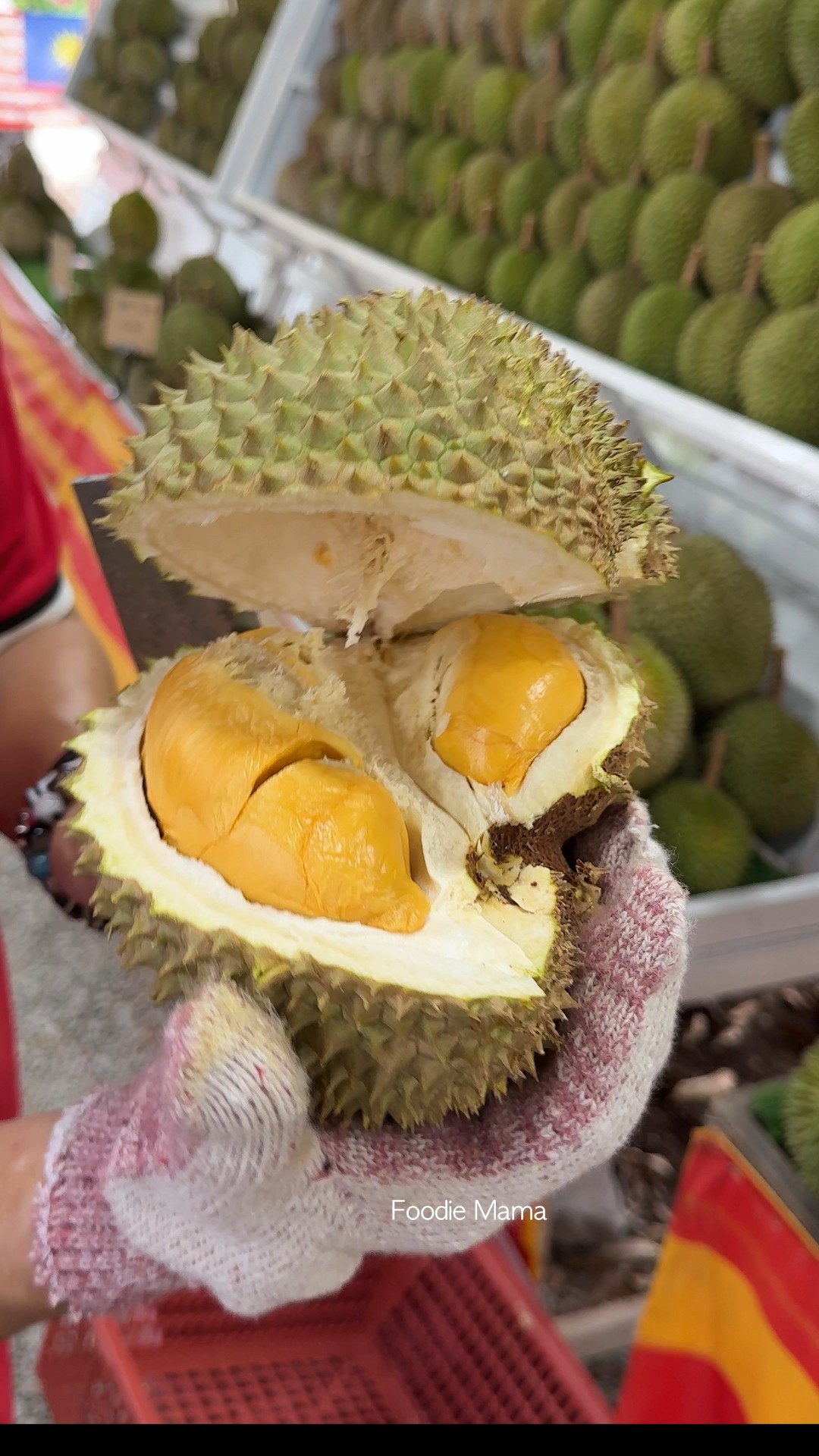 Must Try! Fresh Organic Durian - Fruit Cutting Skills