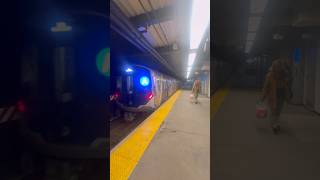 R211A (A) 4145-4149 + 4225-4229 departs Broad Channel