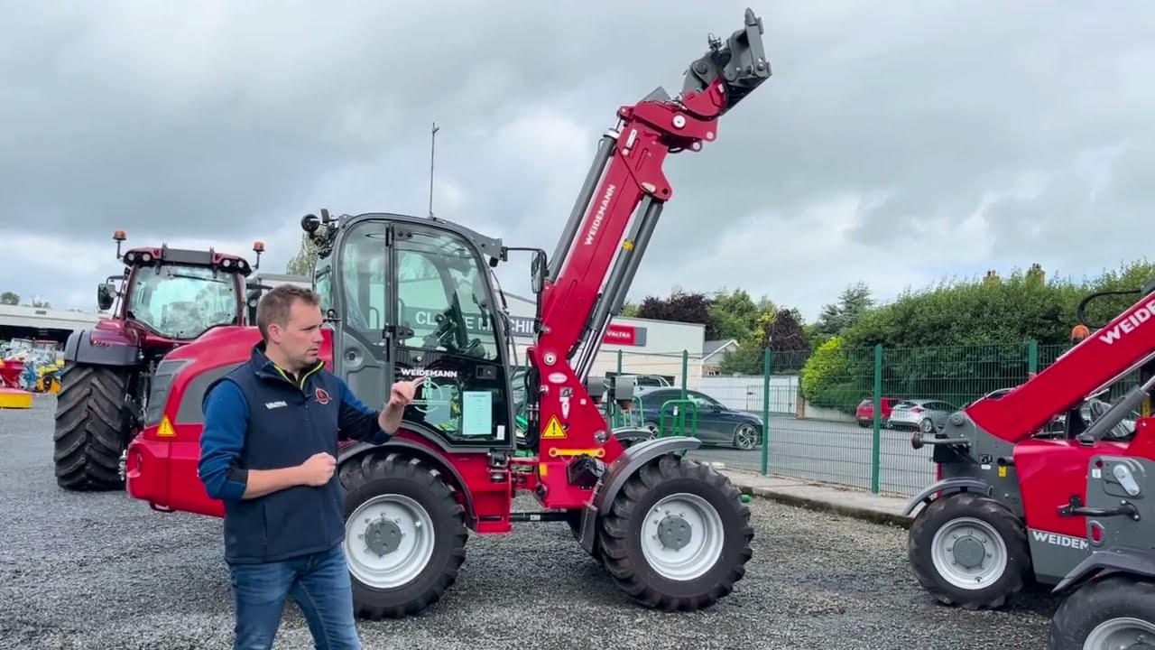Our Compact Weidemann Loaders & Lime Spreaders from SpreadPoint !