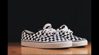 true white and black checkered vans